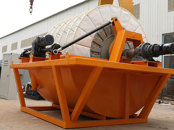 Rotacioni vakuumski disk filter